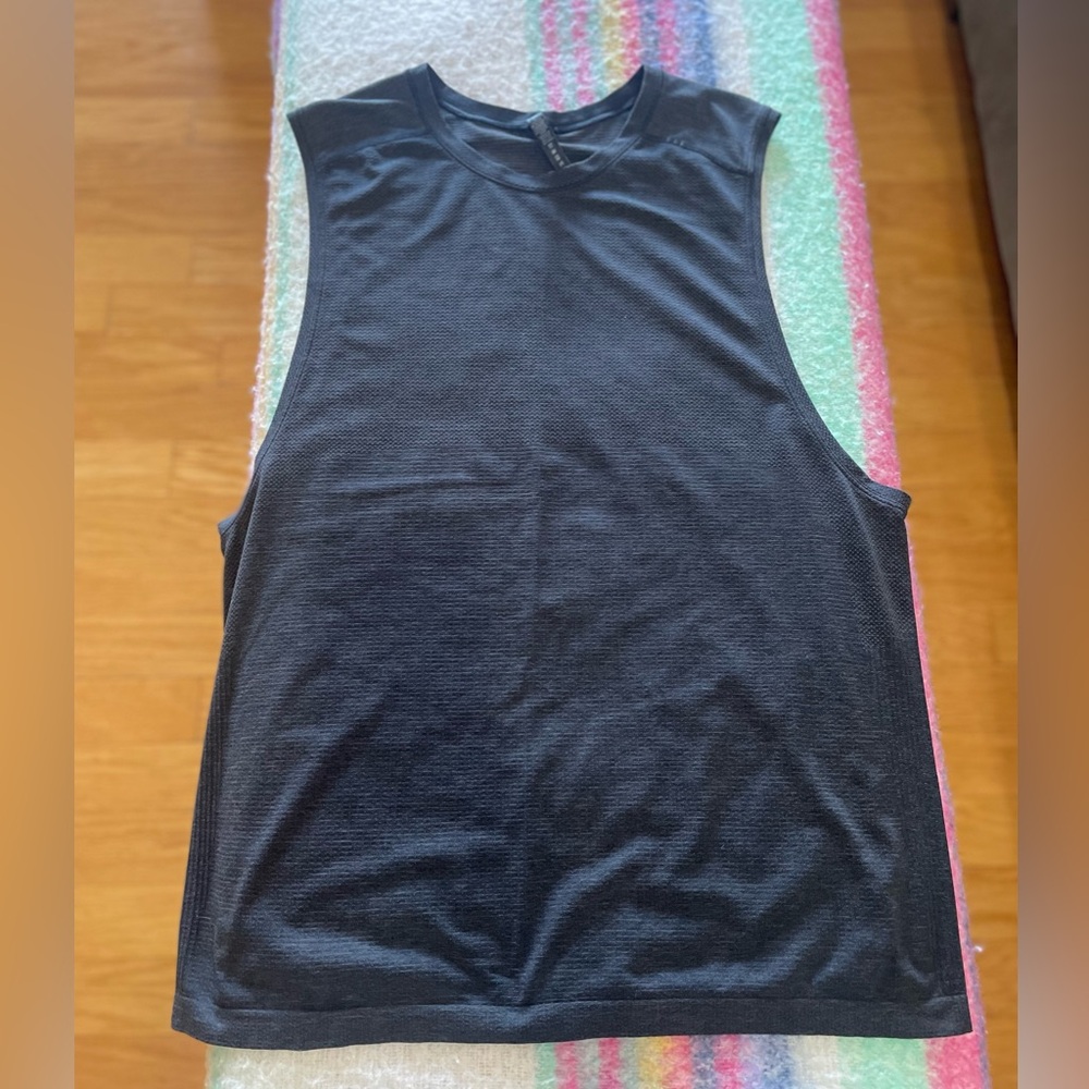 Lululemon Vent Tech - image 3